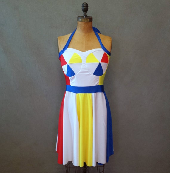 beach ball dress costume MADE TO ORDER California Girls Inspired 95% Cotton 5% Spandex loafertop The 'gig line' is Size:Medium 6