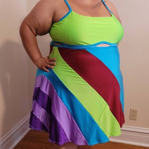 Robe multicolore faite sur commande, grande taille : Inspiré « 13 Going on 30 »