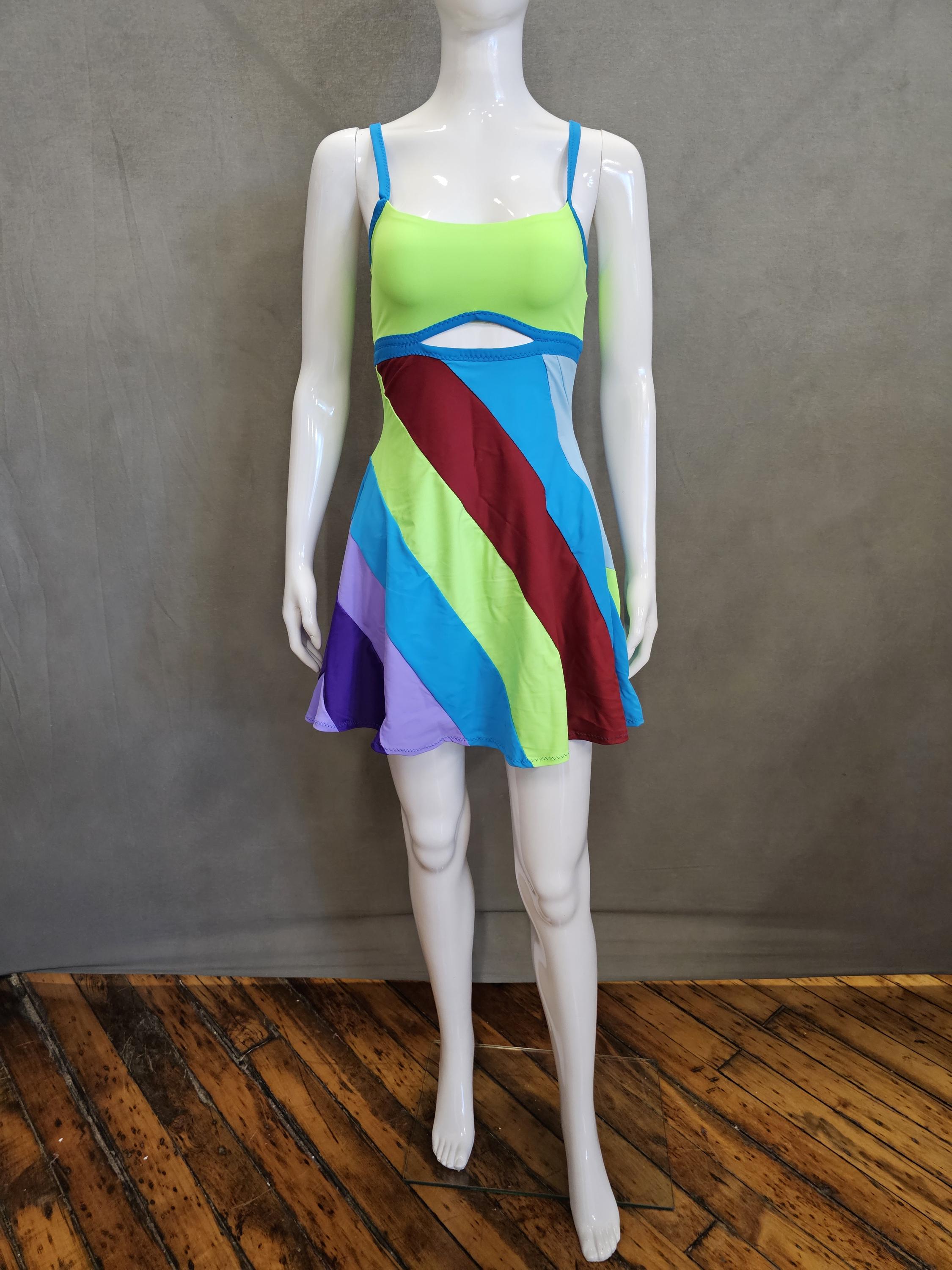 eLLa なくっ sleeve less docking dress 