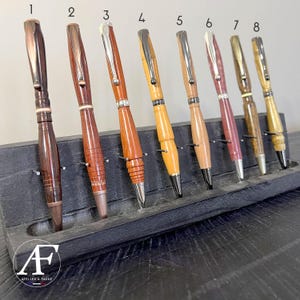 Stylos en bois / livré avec étui / faits main