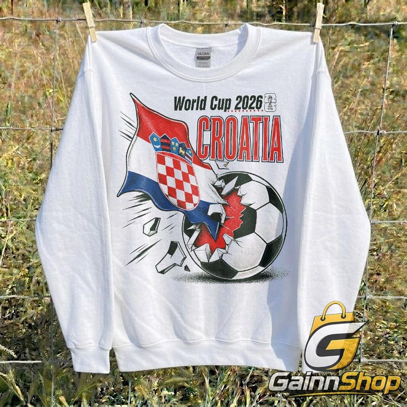 Retro Croatia Soccer World Comfort Colors Shirt, 90s Soccer Team World Graphic Tee image 4