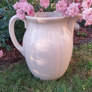 Very large old water jug 4.5 liters - ceramic - porcelain ivory - jug - jug - vase - vintage - 1940s