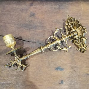 Very delicate Victorian wall candle holder - antique piano lamp - old piano candle holder - bronze - around 1900