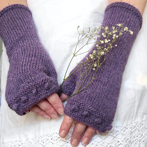 Hand-Knitted Alpaca Fingerless Gloves: Outlander Inspired