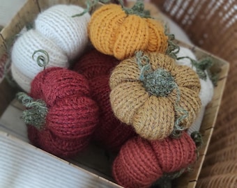 Knitted Pumpkins Set, Fall Pumpkin Decor, Thanksgiving Decor, Pumpkin Bowl Fillers, Handmade Autumn Centerpiece