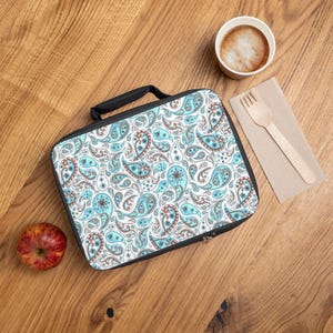 Stylish Insulated Lunch Bag for Adults, Eco-Friendly Meal Carrier, Perfect for Work, School, and Picnics, Beautiful Paisley Design