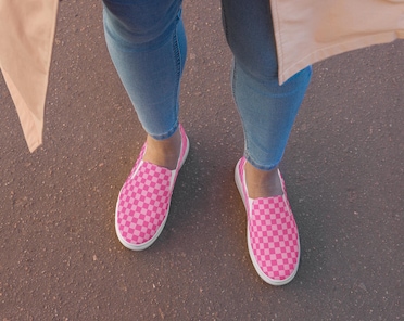 Purple checkered vans outfit hot sale