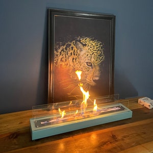 Cheminée de table faite main - foyer turquoise - cheminée au bioéthanol - cheminée sans fumée en métal - cadeau pour une nouvelle maison - cadeau de rassemblement confortable