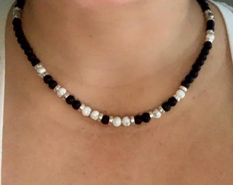 Matte Black Onyx & White Howlite  Beaded Necklace – Handmade Unisex Gemstone Jewelry for Balance, Focus and Calm Energy