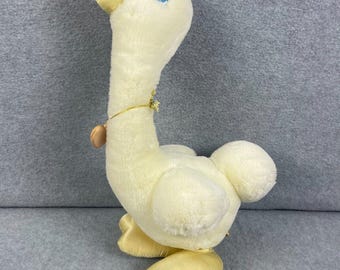 Vintage Precious Moments Hilda Goose Plush W/Locket Applause 1985 11&quot;