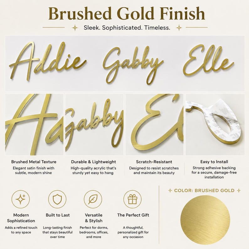 Op de afbeelding: Gepersonaliseerde naambordjes in een geborstelde gouden afwerking met de namen Addie, Gabby en Elle in een cursief lettertype. De afbeelding bevat close-ups van de metalen textuur, de zelfklevende achterkant en een cirkelvormig kleurstaal.