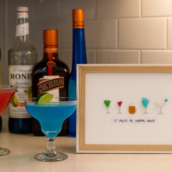 Seaglass cocktail, Wall art seaglass creation, Sea glass painting, wall art creation, cocktail poster, wall art seaglass cocktail