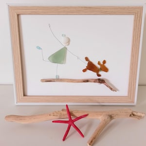 Obra de arte de vidrio marino, arte con guijarros, decoración del hogar, perro de vidrio marino, decoración hecha a mano, perro de vidrio marino