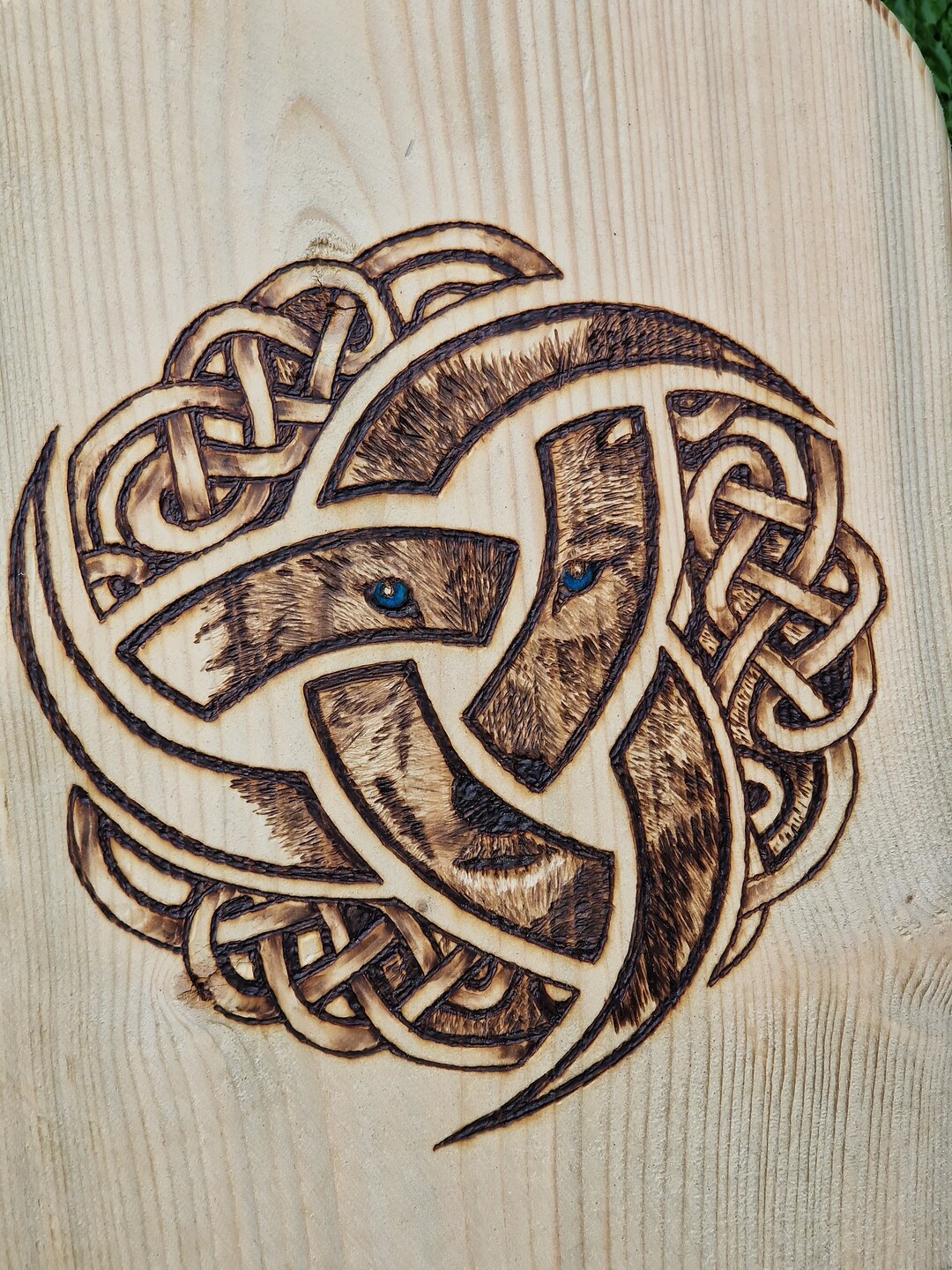 Wolf Stargazer Folding Stool MADE TO ORDER Pyrography, Larp, Cosplay ...