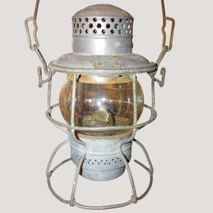 Adlake Kero Rail 257 Road Lantern Vintage USA Canada Clear Globe Metal Frame