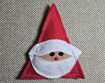 TRIANGLE SANTA Catnip Toy