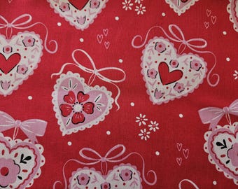 VINTAGE HEARTS Catnip Blanket