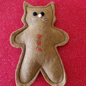 GINGERBREAD KITTY Catnip Toy