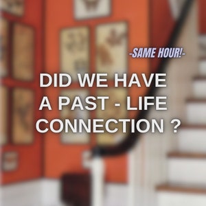 Puede incluir: Una imagen borrosa de una escalera con una barandilla blanca y peldaños de madera. El texto "Did we have a past-life connection?" está escrito en letras blancas sobre un fondo rojo. El texto "Same Hour!" está escrito en letras moradas sobre un fondo blanco.