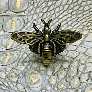 Honeybee Toggle Purse Clasp|Aged Antique Brass Plated Zinc|50x36mm Assembled|DIY Handbag Clutch Closure Lock