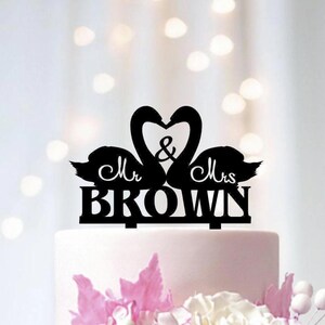 Black Swan Wedding Cake Topper: Custom Mr & Mrs with Last Name