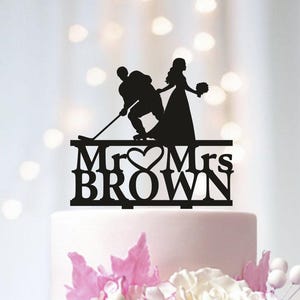 Personalized Hockey Wedding Cake Topper: Bride and Groom Silhouette