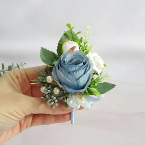 Grooms boutonniere. Dusty blue buttonhole. Blue flower corsage for groom. Best man accessories. Boutonniere Greenery VF-644