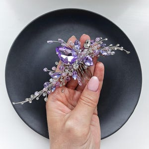 Violet Crystal Wedding Hair Comb. Amethyst Bridal comb. Bridal hairpiece. Bridesmaids hair comb. Wedding hair jewelry. Prom hair comb VF-393