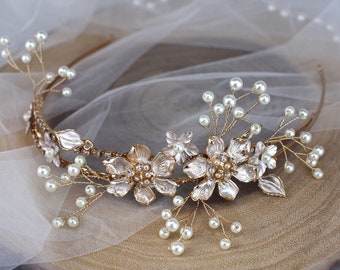 Floral Bridal Headband. Rhinestone Bridal Hairpiece. Gold Wedding Headband. Wedding Hair Accessory SLpin0435g