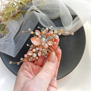 Gold Coral Crystal Wedding Hair Comb. Pearl Wedding Hair Piece. Bridesmaids Hair Piece. Wedding Hair Jewelry. Prom hair comb VF-615