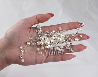 Pearl rhinestone bridal comb. Silver wedding hair comb. Crystal wedding hair piece. Wedding hair jewelry. Prom hair comb SLcomb0195s