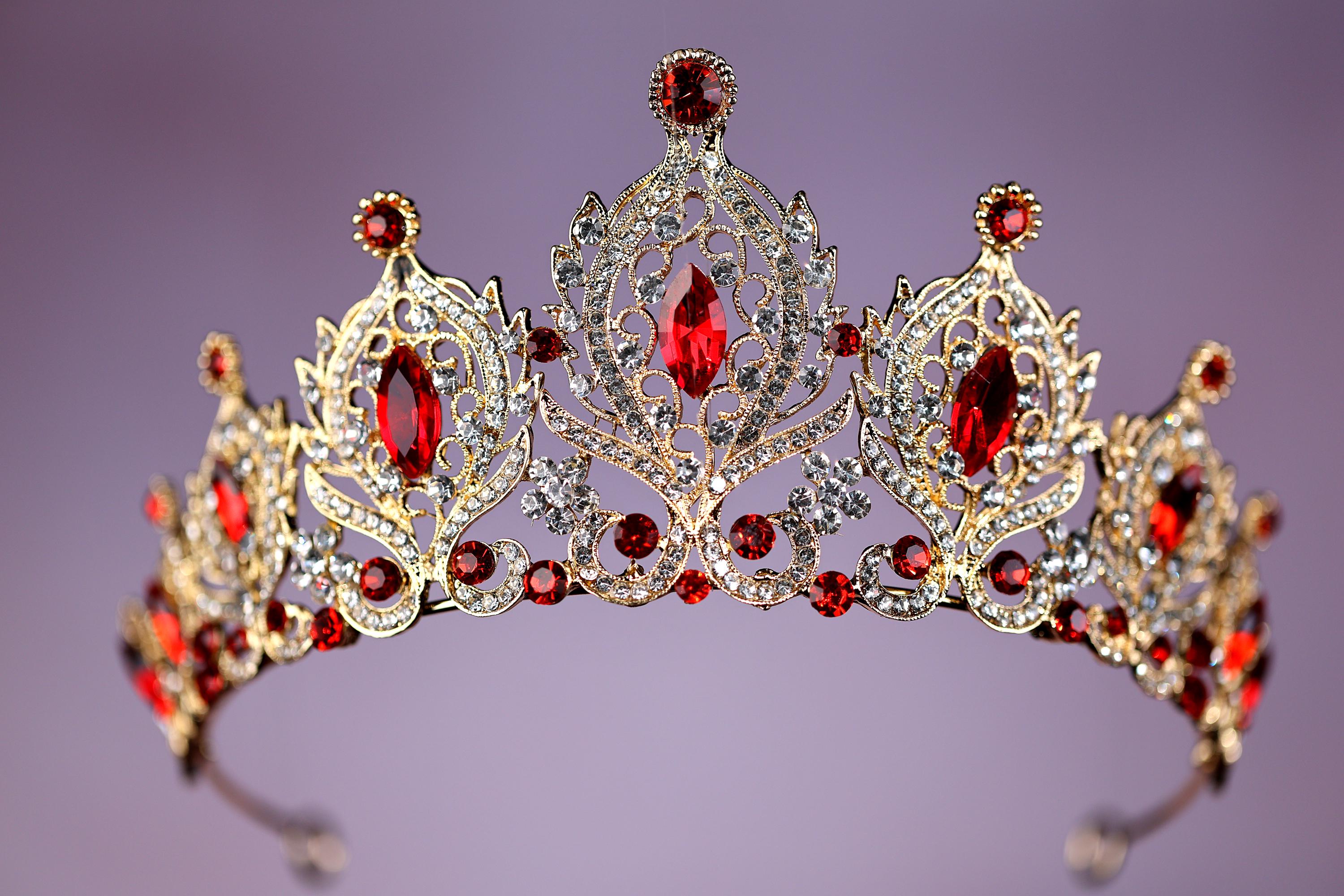 Tiara様 Oriental-inspired Gold Tiara With Red Crystals – Bridal or Prom