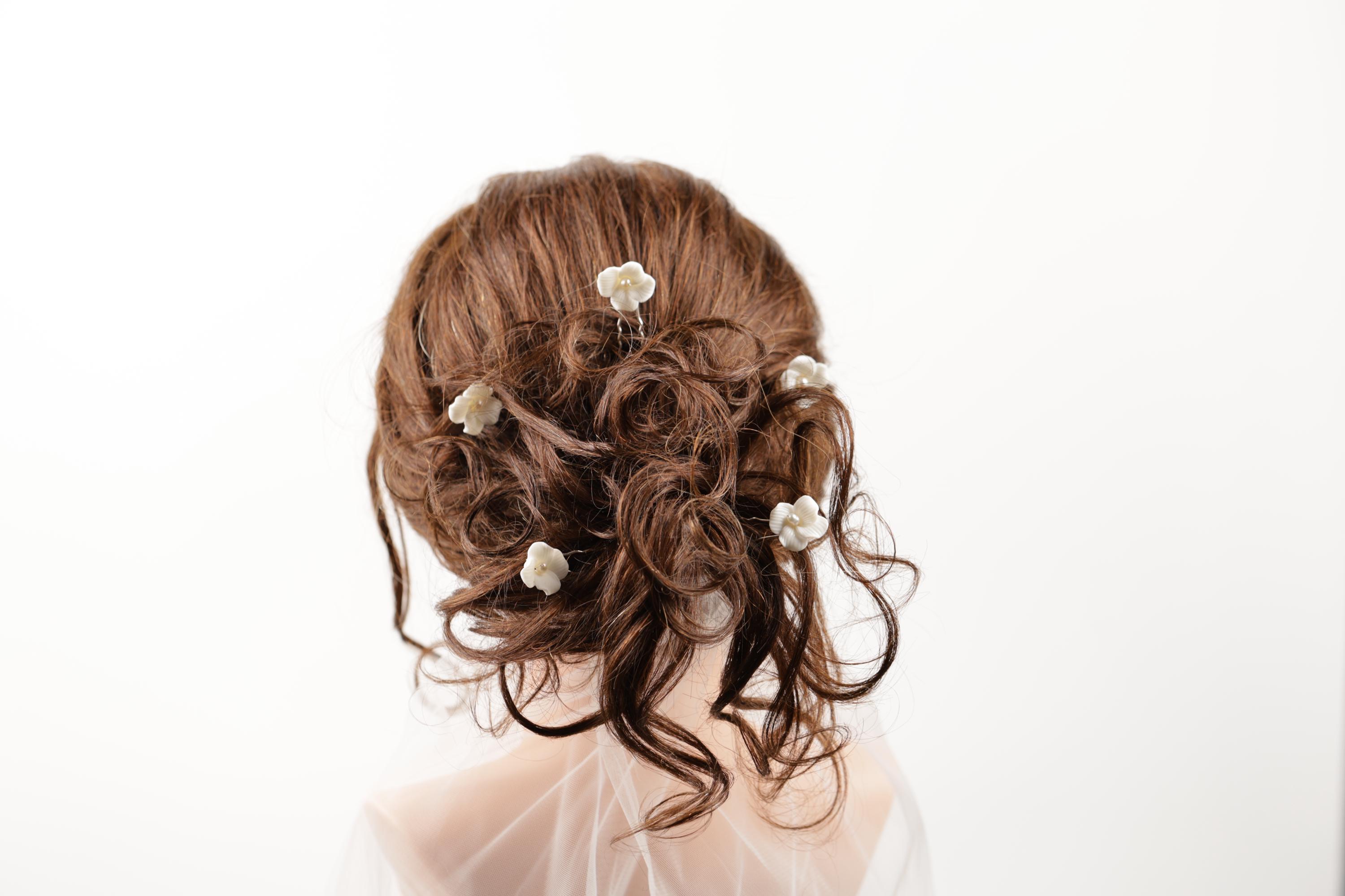Porcelain Flower Bridal Hair Pins: White Pearl Wedding  display picture 2