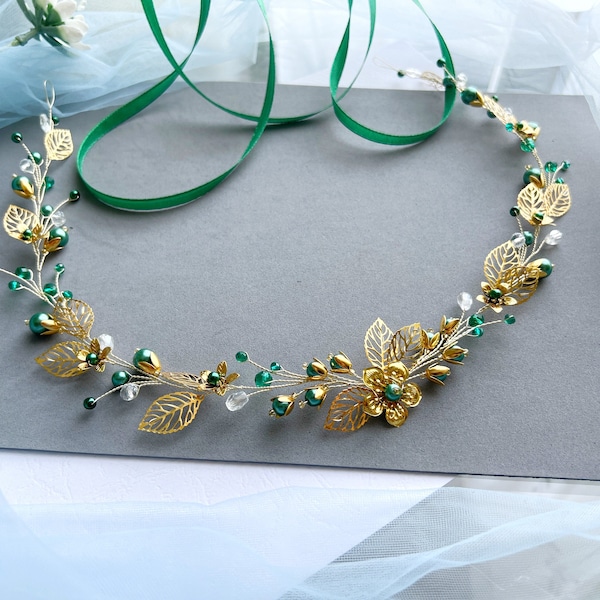 Emerald floral bridal dress belt. Green pearl sash belt. Crystal Wedding belt. Bridal Belt Sash. Prom jewellery belt VF-296