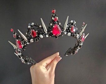 Black and red tiara, Black crown Bridal crown Evil queen crown Black crystal crown Gothic tiara Black wedding tiara Gothic headpiece VF-490