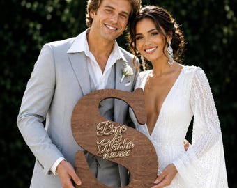 Rustic Wood Letter Guest Book Alternative: Personalized Wedding Decor