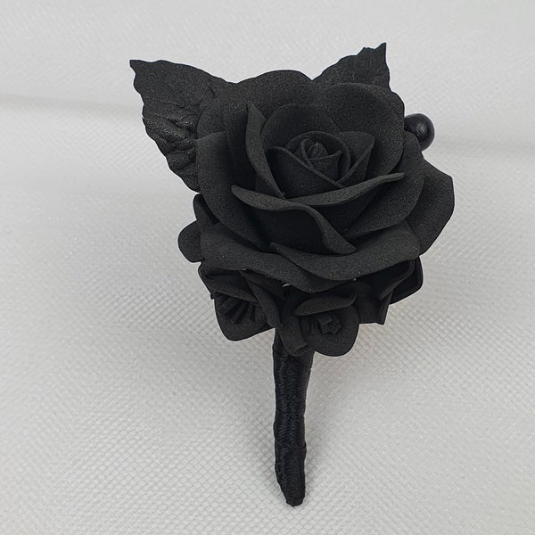 Black rose boutonniere, gothic wedding groom accessories, men floral buttonhole, jacket lapel pin, groomsman gift, flower prom brooch