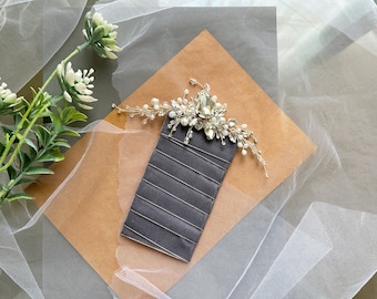 Crystal Pearl Grooms Boutonniere: Handmade Wedding Accessories