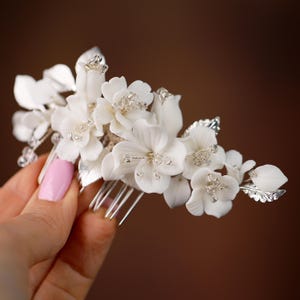White Flower Bridal Comb: Silver Wedding Hair Piece