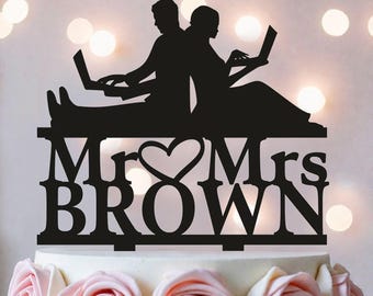 Adorno para tarta de boda personalizado con programador informático: Novios