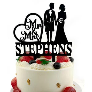 Scottish Wedding Cake Topper, Groom In kilt silhouette cake topper, Scottish Theme Decoration Couple Cake topper Mr And Mrs Cake Topper T168