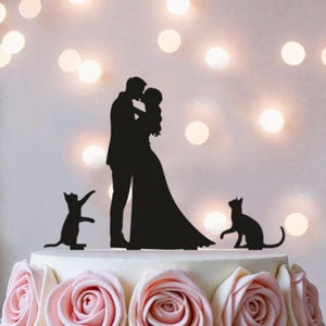 Bruidstaarttopper: Silhouetpaar met katten