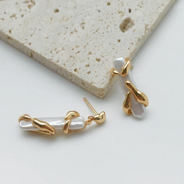 Elysian Baroque Pearl Studs