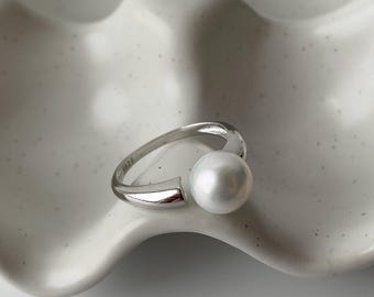 CHIARA Single Pearl Open Ring | Adjustable Silver Ring with Genuine Round Pearl