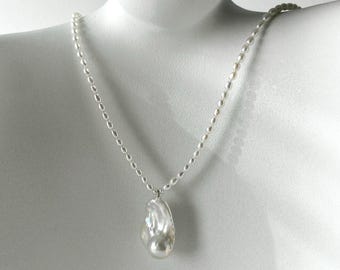 GIULIETTA Baroque Pearl Pendant Necklace | Large Flameball Pearl with Long Freshwater Pearl Strand