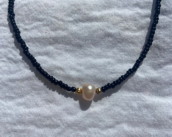 The Stella Necklace - Black Beaded Pearl Necklace
