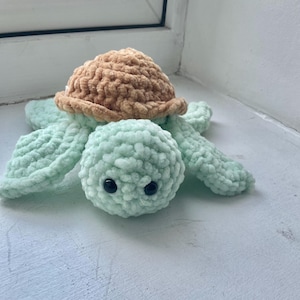 Crochet turtle