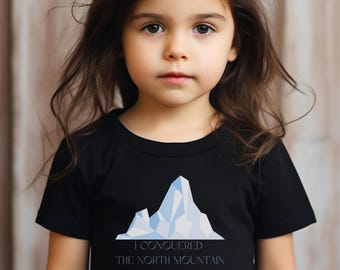 Gefrorene inspiriert Kleinkind T-Shirt, ich eroberte den Norden Berg Disney Fan Kinder Shirt, Abenteuer T-Shirt, Elsa Anna Geschenk, süßes T-Shirt