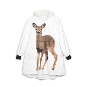 Manta con capucha con escena de ciervos / Estampado realista de cervatillos silvestres imagen 4