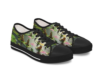 Frog Print Women's Sneakers, Amphibian Design, Nature Lover Shoes